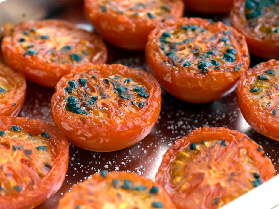 Grilltomaten Salat - Tomatensalat mit gegrillten Tomaten