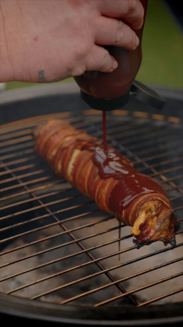 Hier das Video zu unserer Bacon-Frikka-Roll die Jan und David auf unserem Metall Kamado gezaubert haben. 😎
Einfacher und leckerer geht grillen schon fast garnicht mehr.

#bacon #käse #grillen #metalkamado #meateor #gönndir